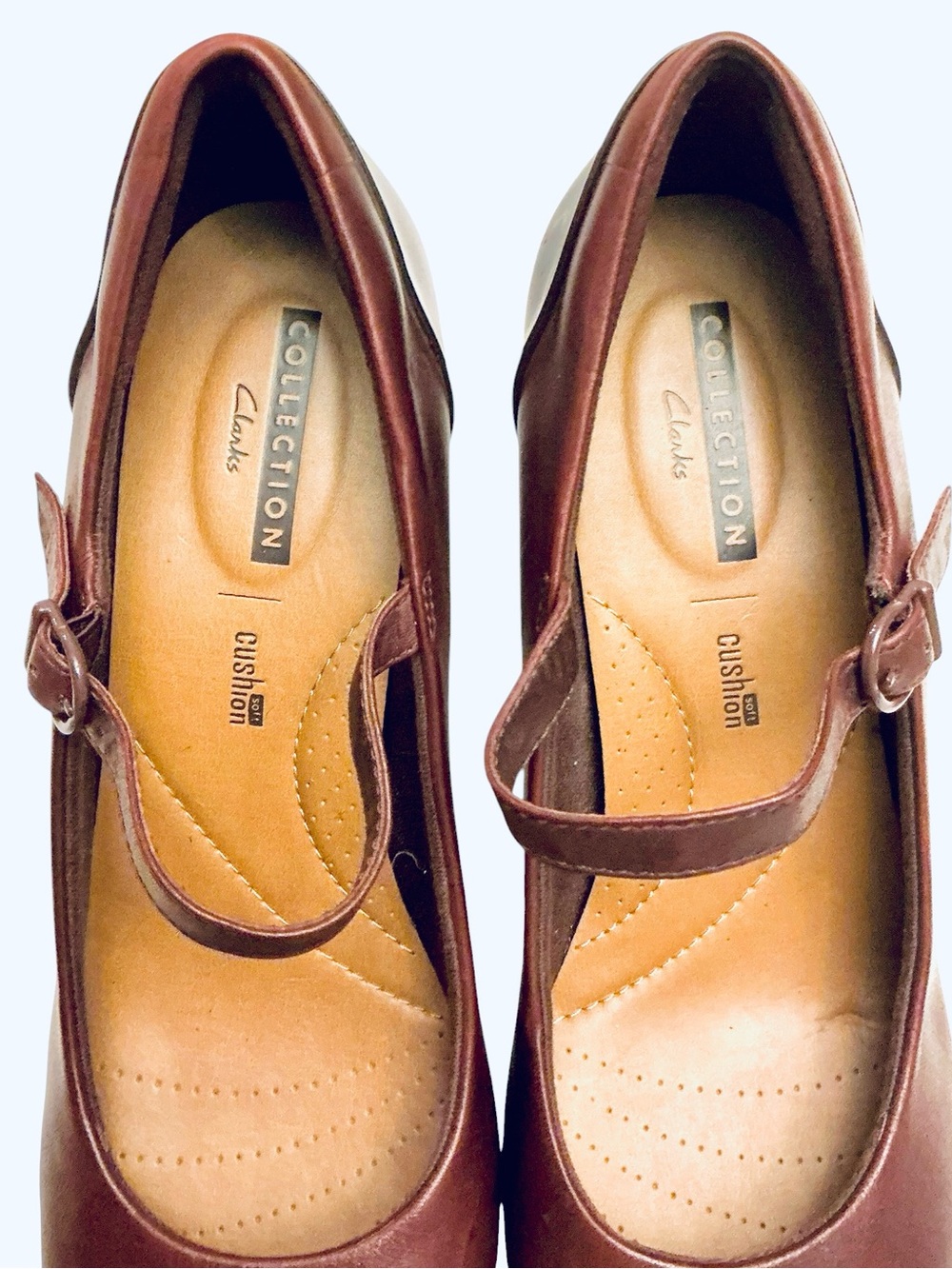 Clarks Burgundy Leather Mary Jane Pump Patent Accents Women’s Size 10 W - Picture 8 of 15